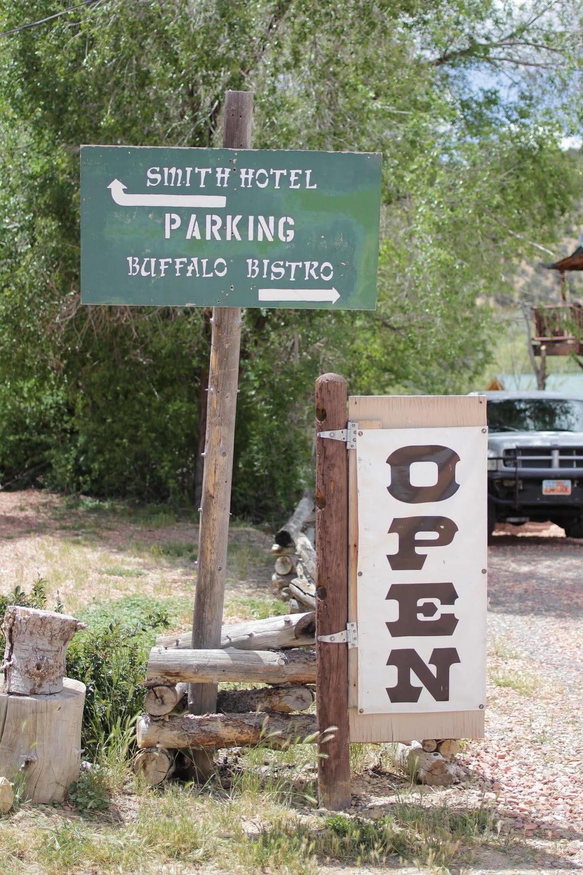 Historic Smith Hotel B&B 格伦代尔 外观 照片