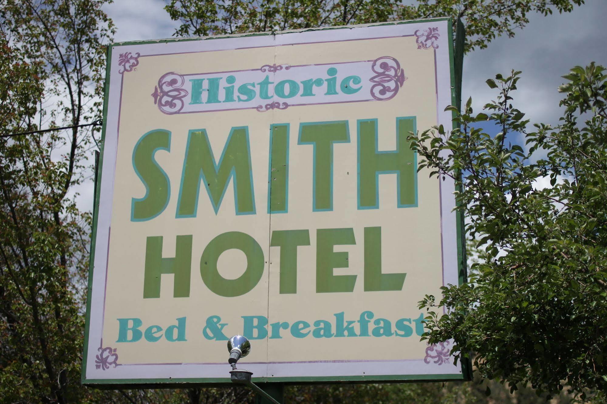 Historic Smith Hotel B&B 格伦代尔 外观 照片